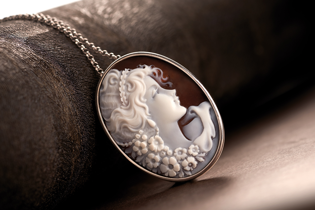 Ciobar Cameo